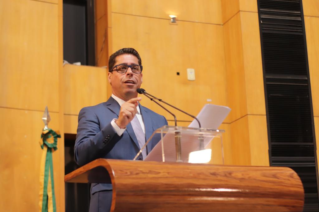 Deputado Marcelo promove debate sobre sal-gema no CRAS de Conceição da Barra. / Foto: Bruno Fritz