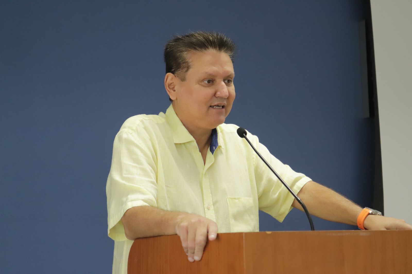 Durante evento, prefeito de Cariacica apresentou propostas para transformar a cidade. / Foto: Bruno Fritz