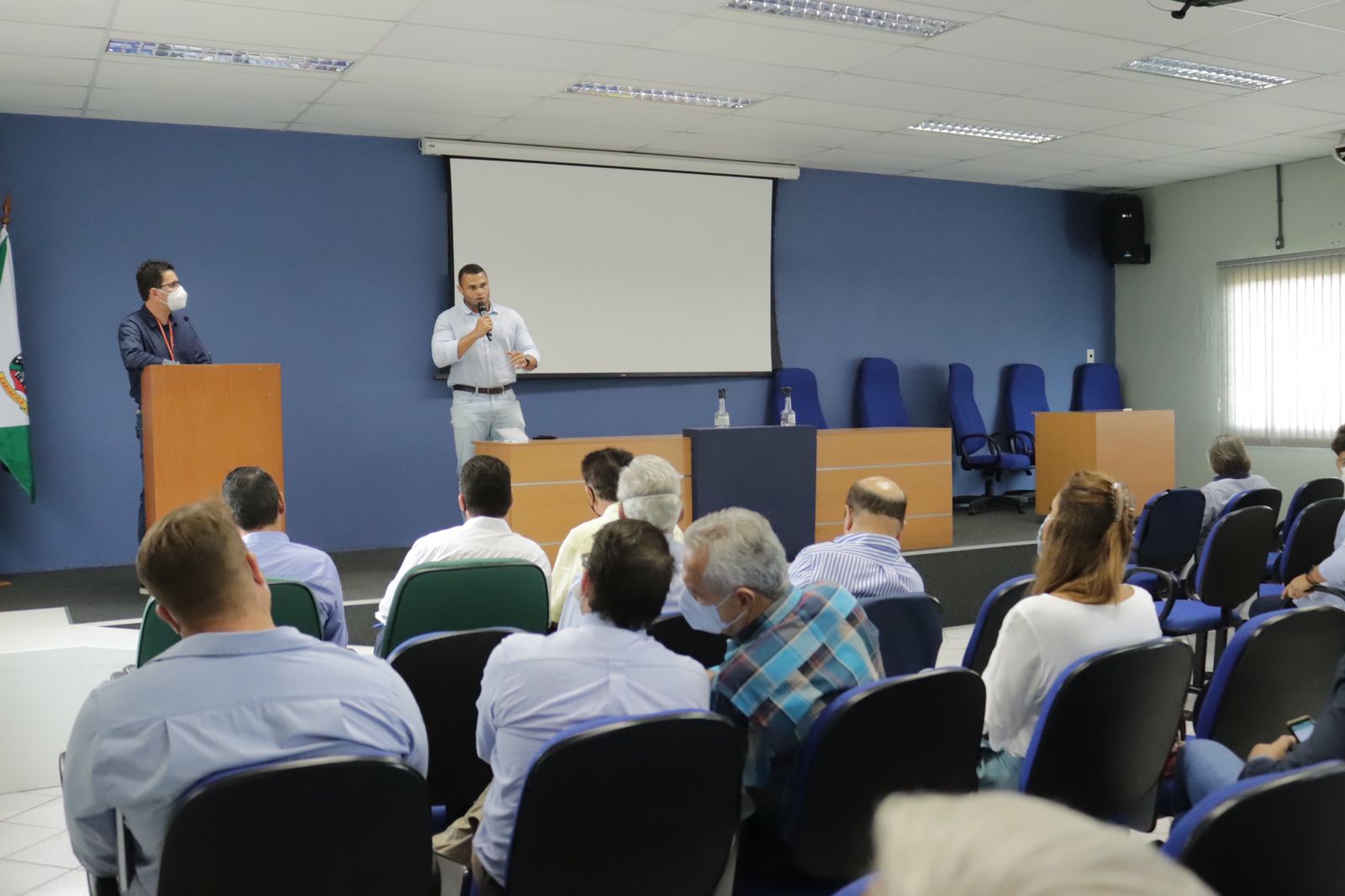 Secretário de obras de Cariacica anuncia que já foram iniciados estudos de infraestrutura na Rodovia. / Foto: Bruno Fritz 